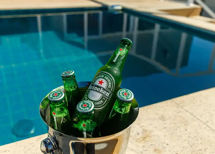 Zuza Slim Suites